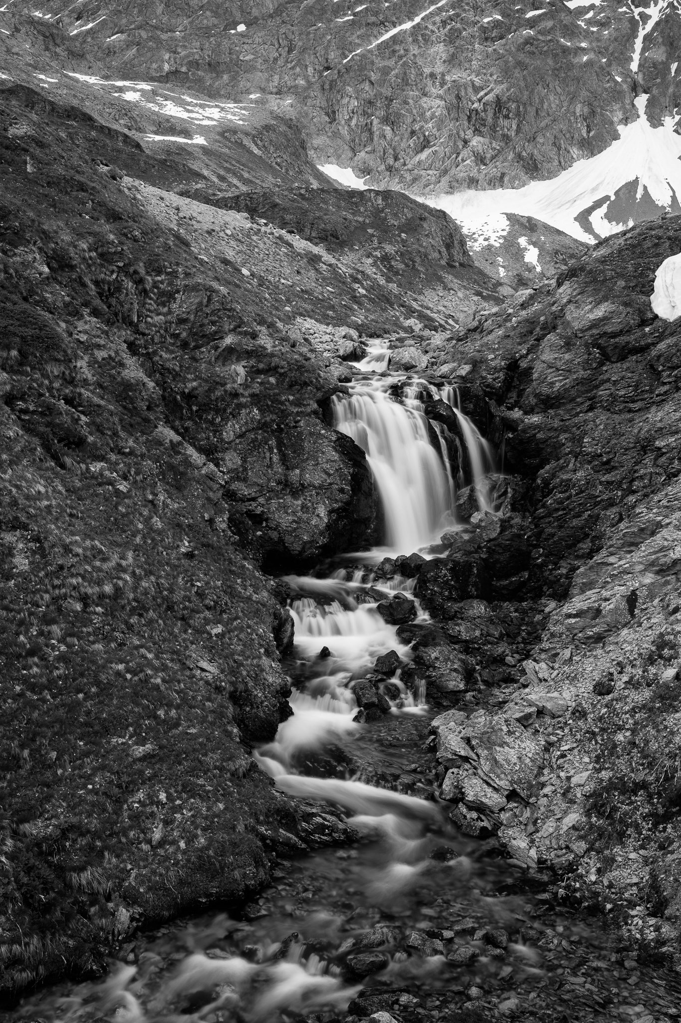 Wasserfall unterhalb des Leg Grevasalvas.
